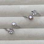 Small Flower Detail Pearl Ring